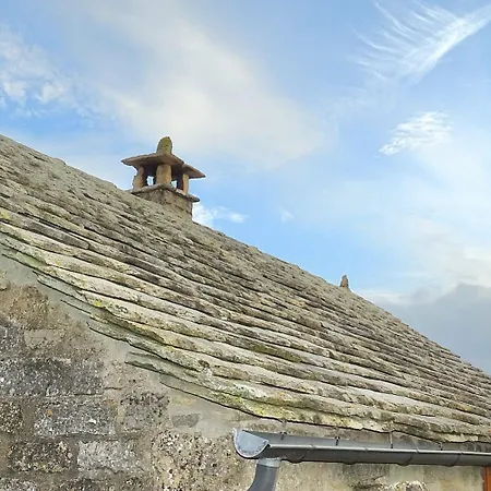 Du Dolmen De L'hom Le Massegros