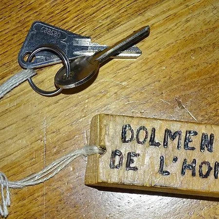 Holiday home Du Dolmen De L'hom